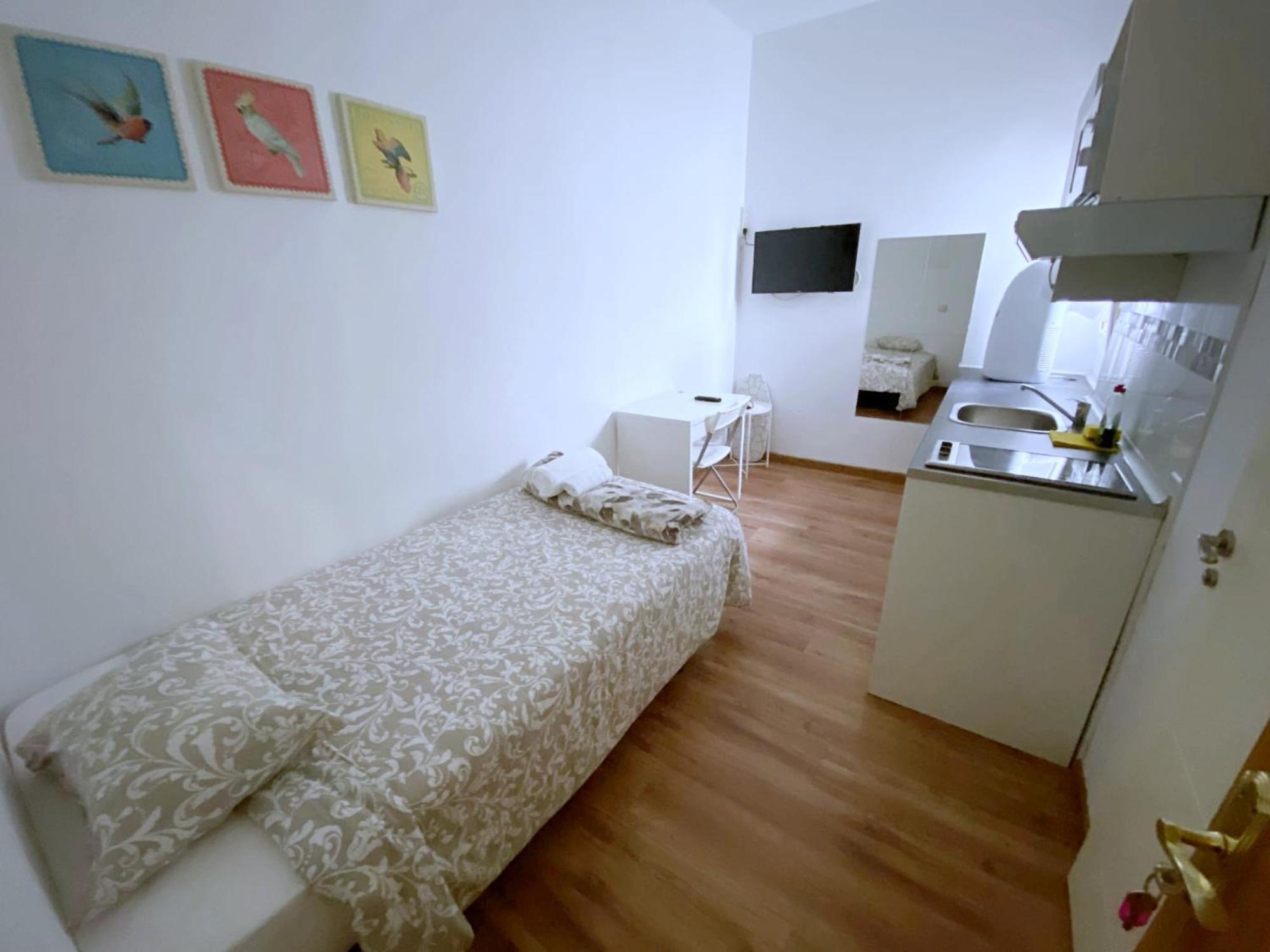 Apartamentos Travelstay Fuencarral — Photos 2